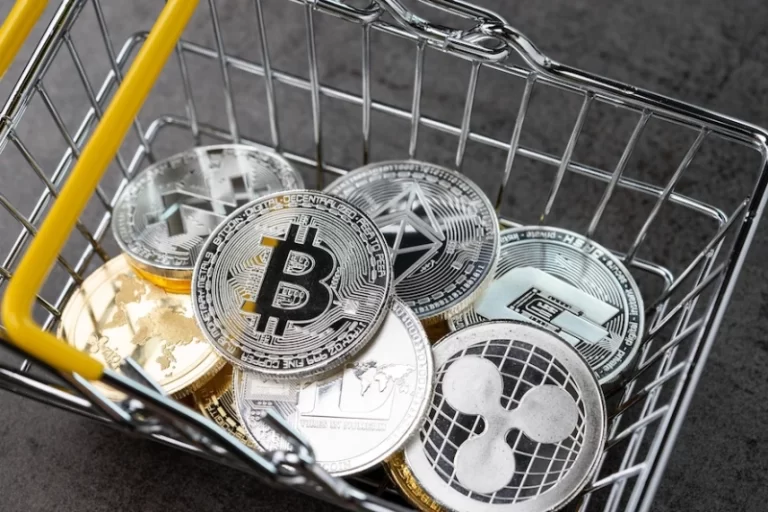 4-cryptocurrencies-to-turn-10-into-100-next-week-78e97eb.webp