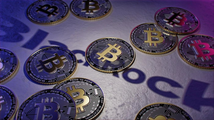 bitcoin-price-drops-as-blackrocks-ibit-sells-over-1-billion-in-a-day-f19925a.webp