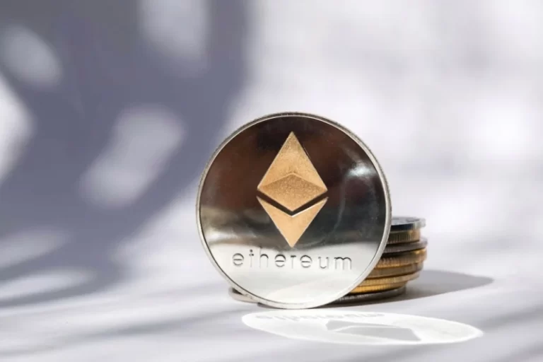 ethereum-on-chain-activity-spikes-to-all-time-high-928857b.webp
