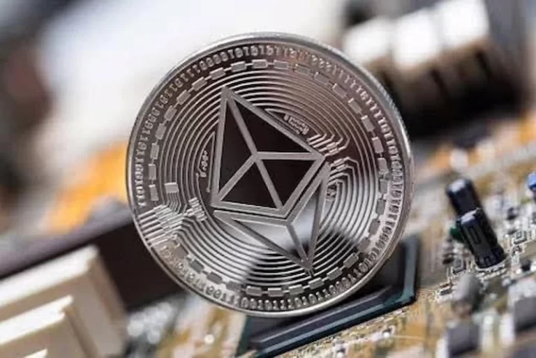 trading-expert-issues-new-price-target-for-ethereum-b4d650d.webp