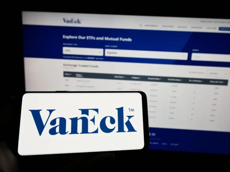 vaneck-sets-bitcoin-price-target-for-end-of-2026-fe5744d.webp