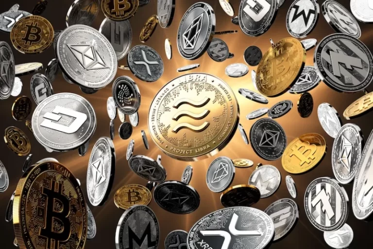 altcoin-sell-pressure-hits-a-5-year-extreme-fd8fad4.webp