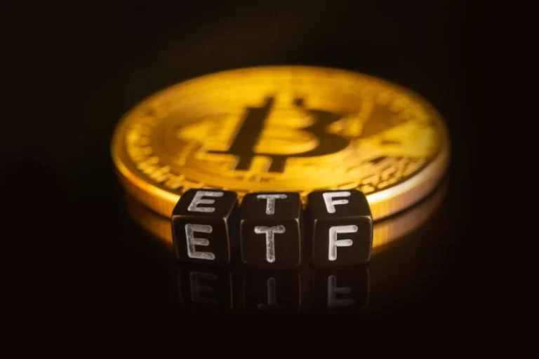 bitcoin-etfs-record-over-4-billion-in-outflows-so-far-in-q2-2026-4b75151.webp