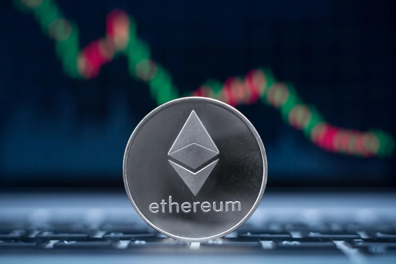 Analyst sets key condition for Ethereum to rally above ,000