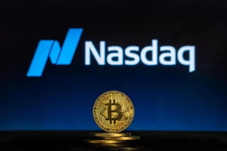 crypto-market-loses-nearly-27-billion-as-nasdaq-100-falls-a1e1a7b.webp