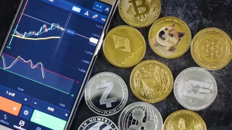 crypto-trader-makes-over-800-in-a-month-on-this-coin-79d1c45.webp