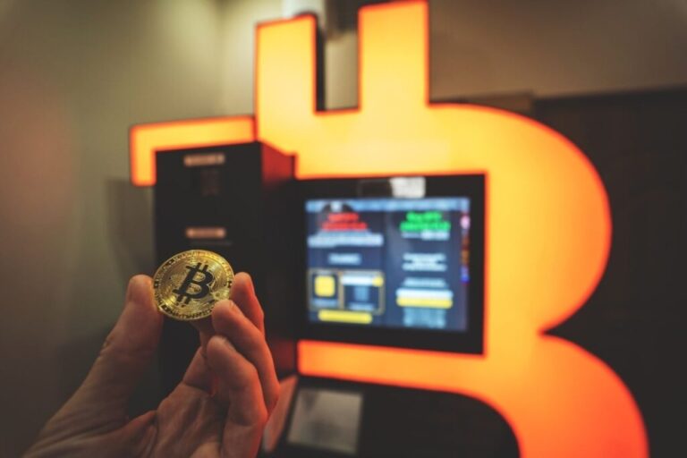 us-accounts-for-96-of-global-bitcoin-atm-losses-in-h1-2026-a4132e2.jpg